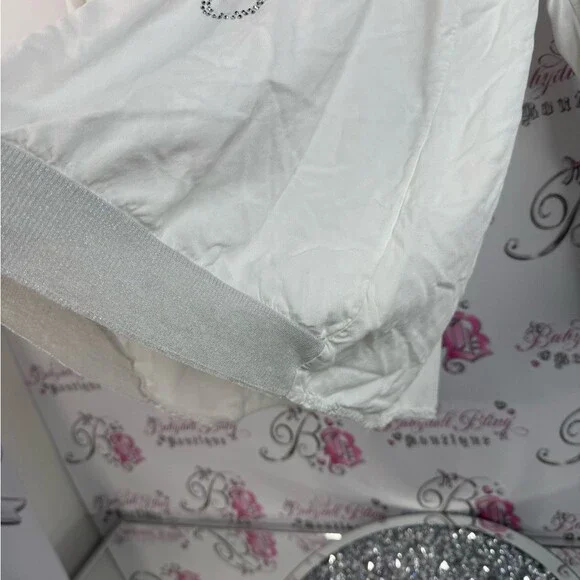 Kar-ma sweater rhinestone details Italy White Hooded Top with Heart Accents - Picture 7 of 13